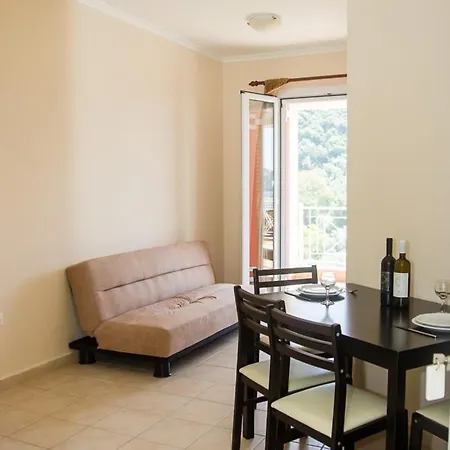 Apartmán Filoxenia Yénion