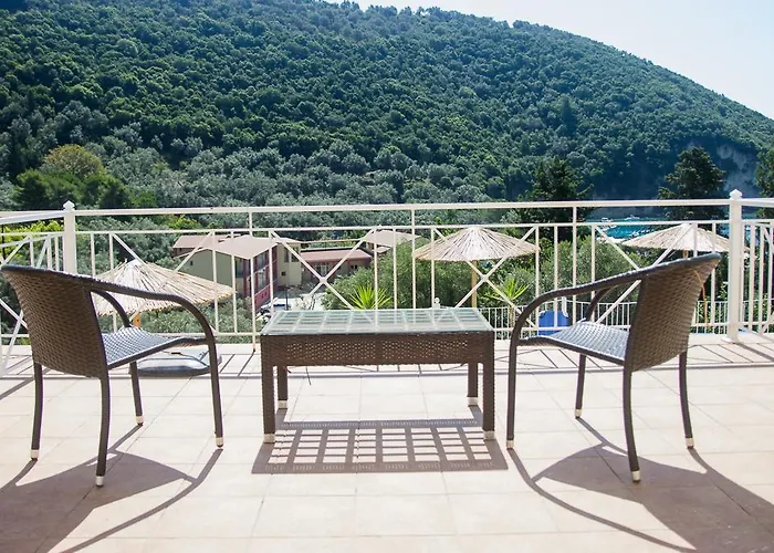 Апартаменты Filoxenia *