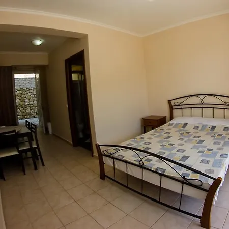 Filoxenia Apartment